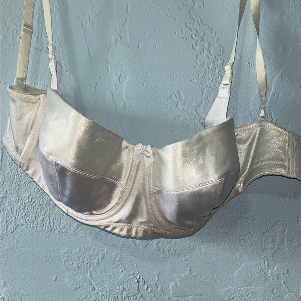 Cabernet Cream Satin Underwire Bra